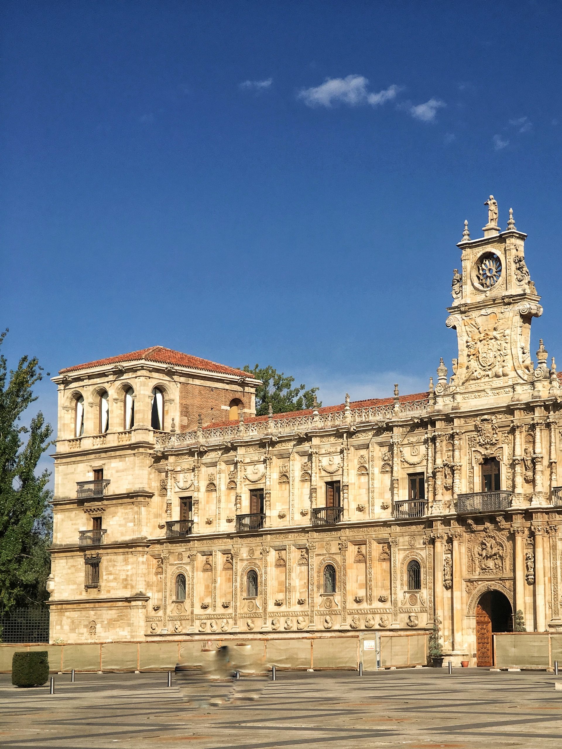 The Parador Hotel – Leon